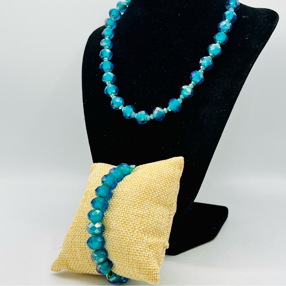 $150 Swarovski aqua blue crystal bead necklace & bracelet set artisan stunning - Picture 12 of 12